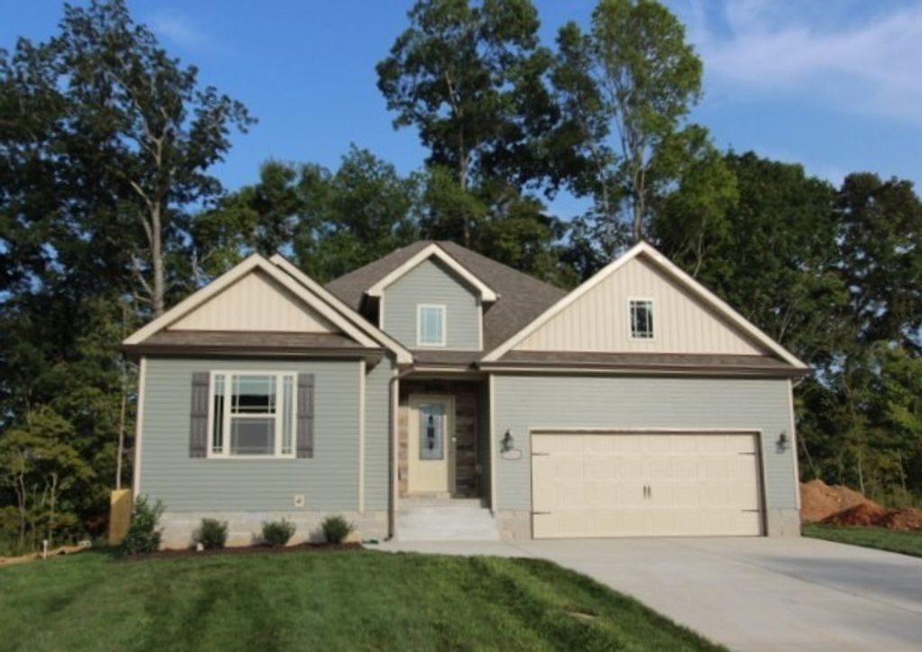 1329 Sussex Dr, Clarksville, TN 37042