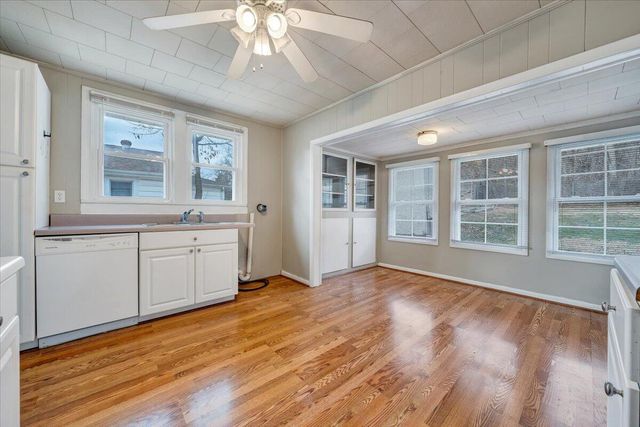 E 234 E Parrish ST, Covington, VA 24426