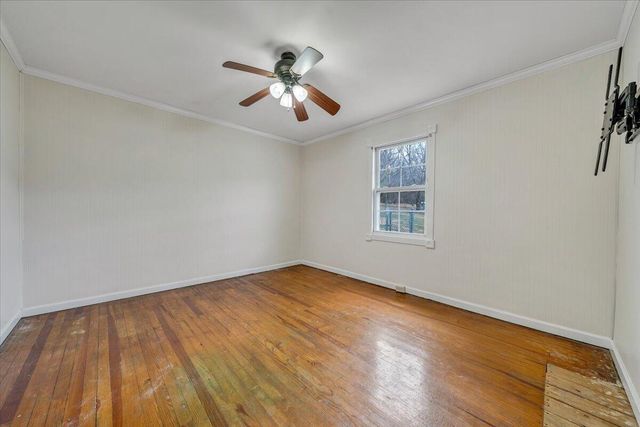 E 234 E Parrish ST, Covington, VA 24426