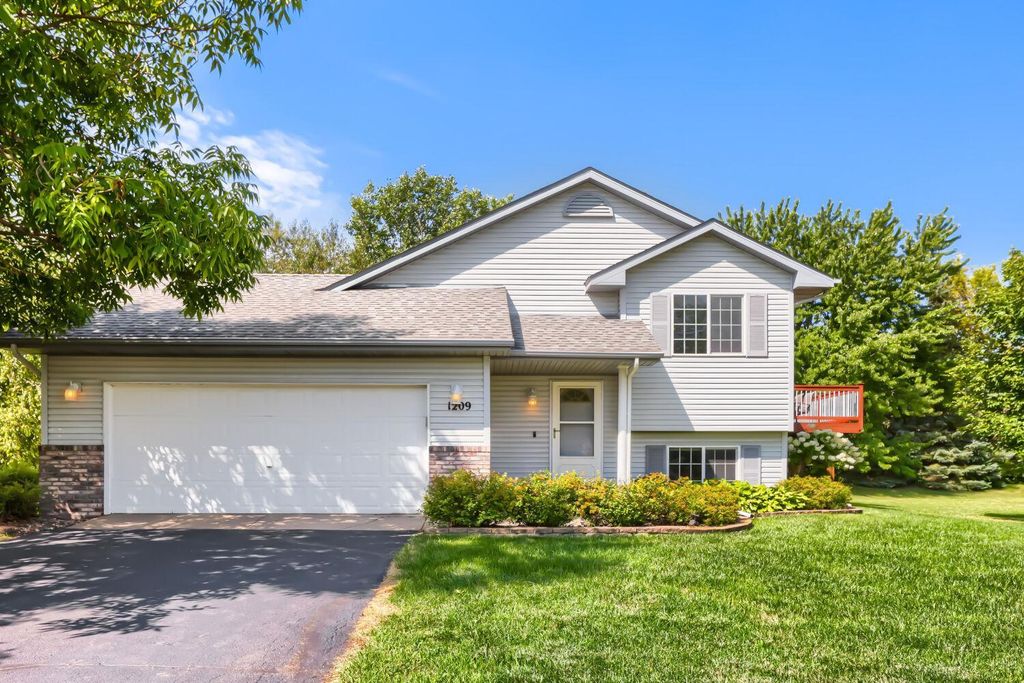 1209 Roberts Road, Buffalo, MN 55313 — exterior