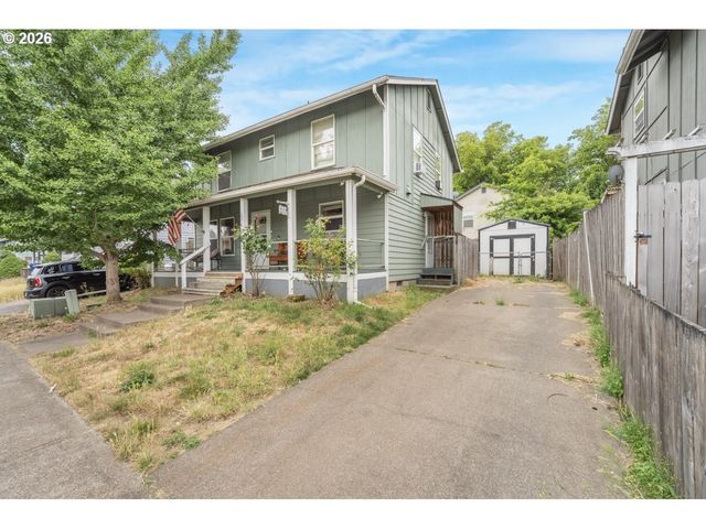 3214 CORALY Ave, Eugene, OR 97402