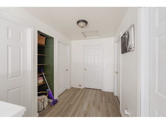 3214 CORALY Ave, Eugene, OR 97402