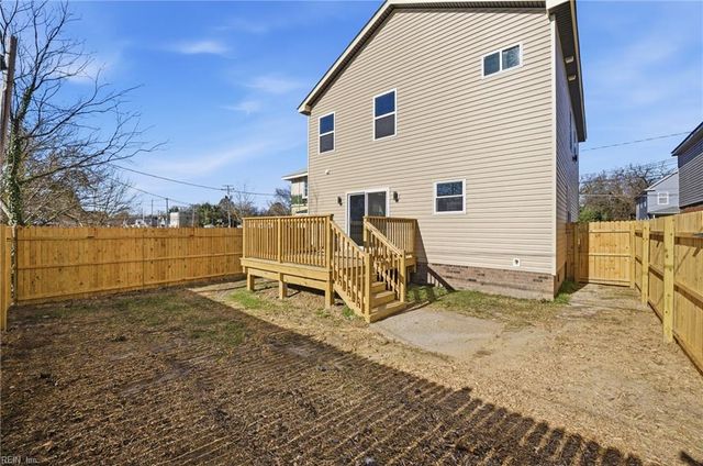 1124 25th ST, Newport News, VA 23607