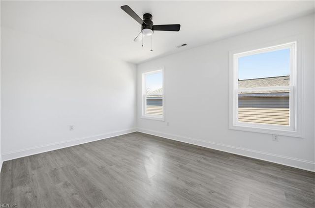 1124 25th ST, Newport News, VA 23607