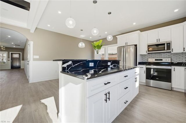 1124 25th ST, Newport News, VA 23607