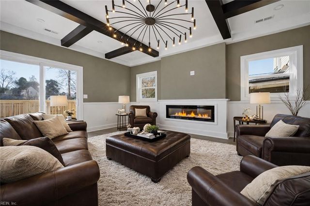 1124 25th ST, Newport News, VA 23607