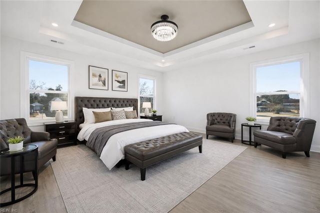 1124 25th ST, Newport News, VA 23607