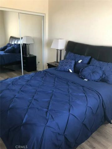 178 W Paramount, Azusa, CA 91702