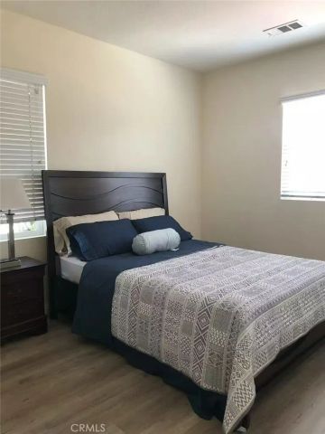 178 W Paramount, Azusa, CA 91702