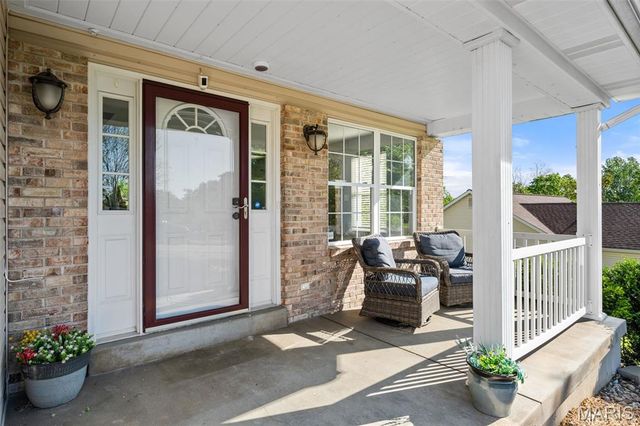 6117 Courtney Way, Imperial, MO 63052