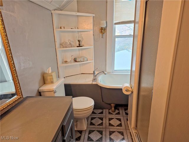 28900 Euclid Avenue, Wickliffe, OH 44092