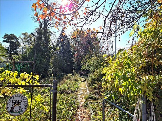 28900 Euclid Avenue, Wickliffe, OH 44092