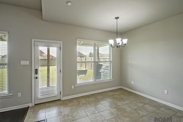 42453 Harborstone Ave, Prairieville, LA 70769