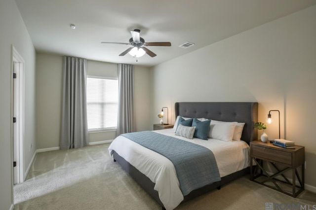42453 Harborstone Ave, Prairieville, LA 70769