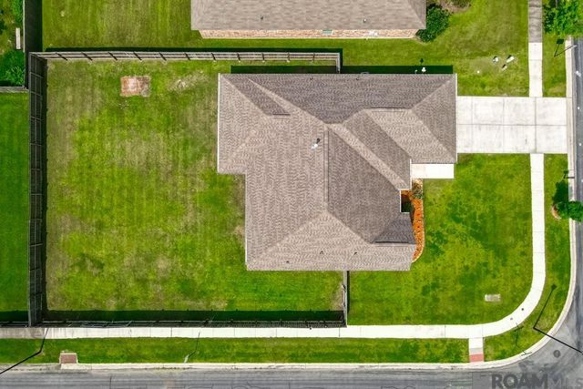 42453 Harborstone Ave, Prairieville, LA 70769
