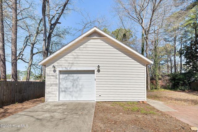 1716 Ridgeway Street W, Wilson, NC 27893