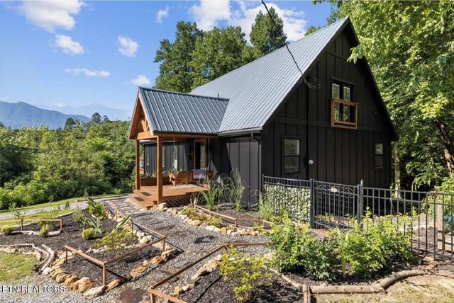 928 Ditney Way, Sevierville, TN 37876