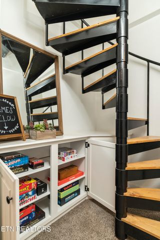 928 Ditney Way, Sevierville, TN 37876