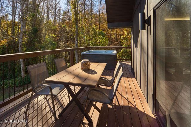 928 Ditney Way, Sevierville, TN 37876