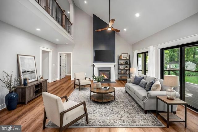 3200 LAKEVIEW PKWY, Locust Grove, VA 22508