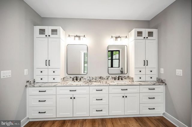 3200 LAKEVIEW PKWY, Locust Grove, VA 22508
