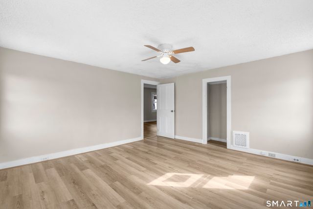 301 Queen Street, Bristol, CT 06010