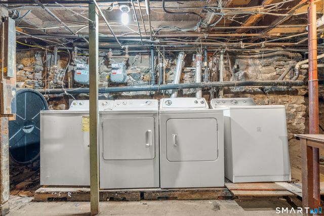 301 Queen Street, Bristol, CT 06010