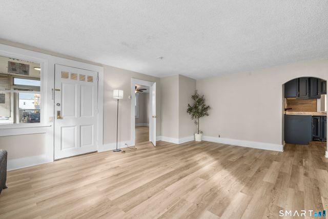 301 Queen Street, Bristol, CT 06010