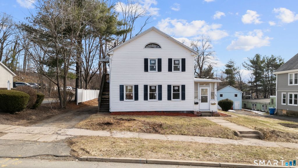 301 Queen Street, Bristol, CT 06010