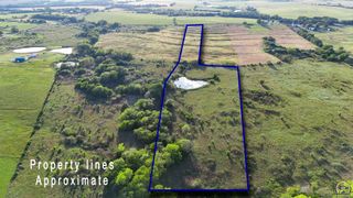 7402 SW Davis RD, Auburn, KS 66402