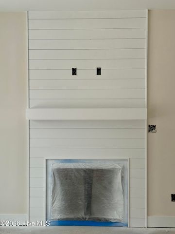 314 Hawks Bluff Drive, New Bern, NC 28560