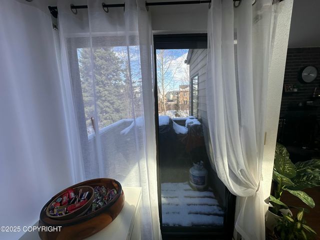 2221 E 66th Avenue, Anchorage, AK 99507