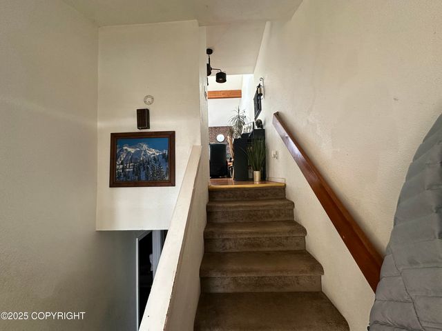 2221 E 66th Avenue, Anchorage, AK 99507