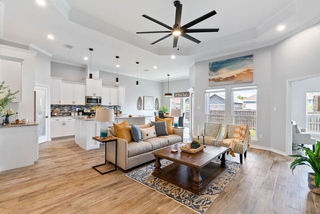 5810 Bella Di Giorno Dr, Corpus Christi, TX 78414