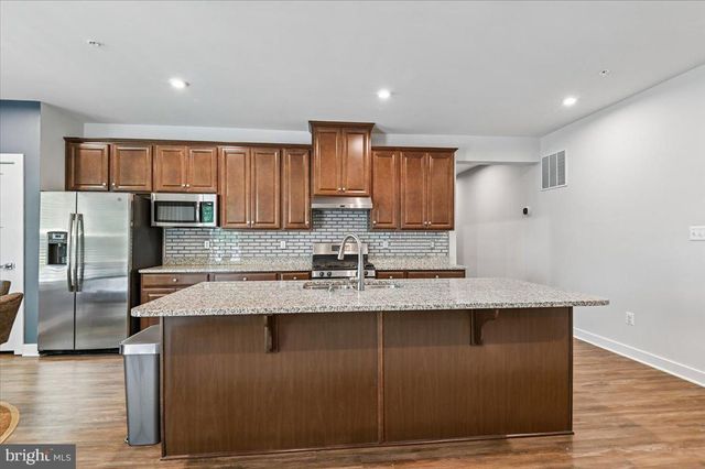 2152 NOTTOWAY DR, Hanover, MD 21076