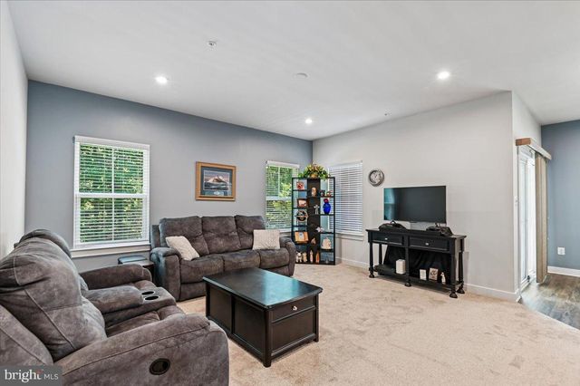 2152 NOTTOWAY DR, Hanover, MD 21076