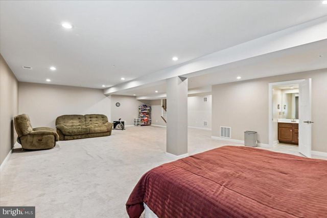 2152 NOTTOWAY DR, Hanover, MD 21076