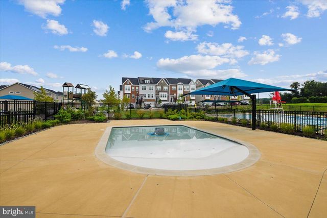 2152 NOTTOWAY DR, Hanover, MD 21076
