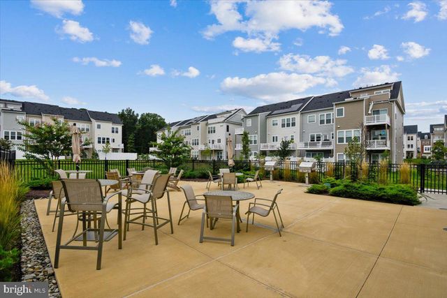 2152 NOTTOWAY DR, Hanover, MD 21076