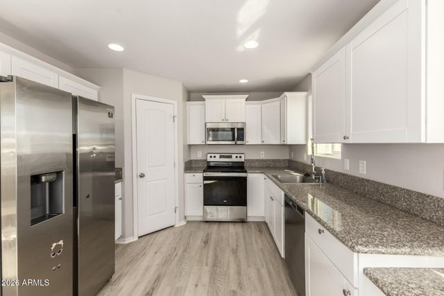 232 W LINCOLN Avenue, Coolidge, AZ 85128