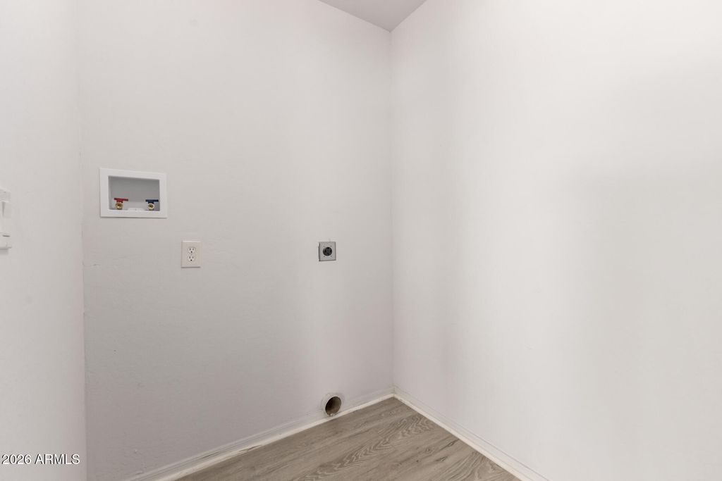 Image 18 of property listing at 232 W LINCOLN Avenue, Coolidge, AZ 85128