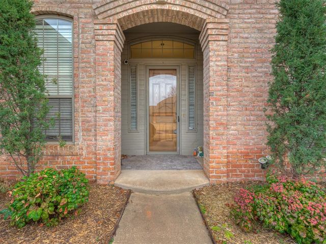 1208 NW 194th Street, Edmond, OK 73012