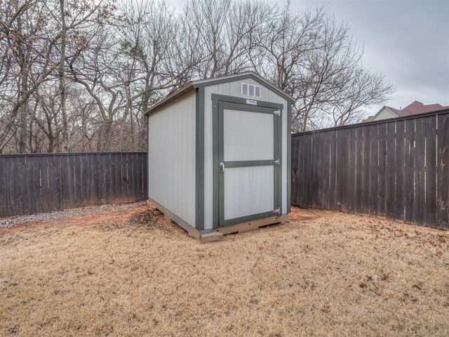 1208 NW 194th Street, Edmond, OK 73012