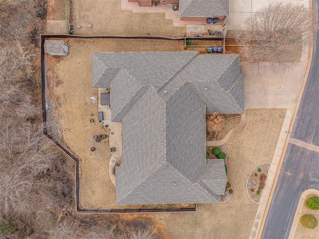 1208 NW 194th Street, Edmond, OK 73012