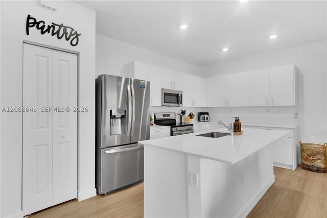 2444 SE 24th Ave, Homestead, FL 33035
