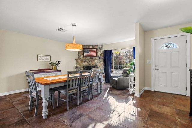 3404 Snavely Drive, Redding, CA 96003