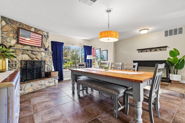 3404 Snavely Drive, Redding, CA 96003