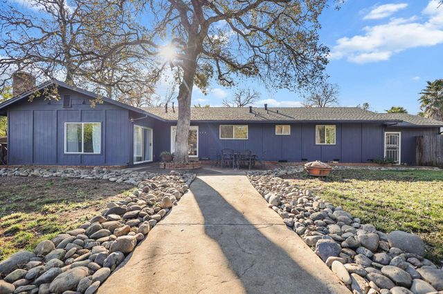 3404 Snavely Drive, Redding, CA 96003