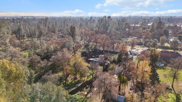 3404 Snavely Drive, Redding, CA 96003