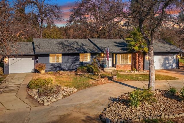 3404 Snavely Drive, Redding, CA 96003